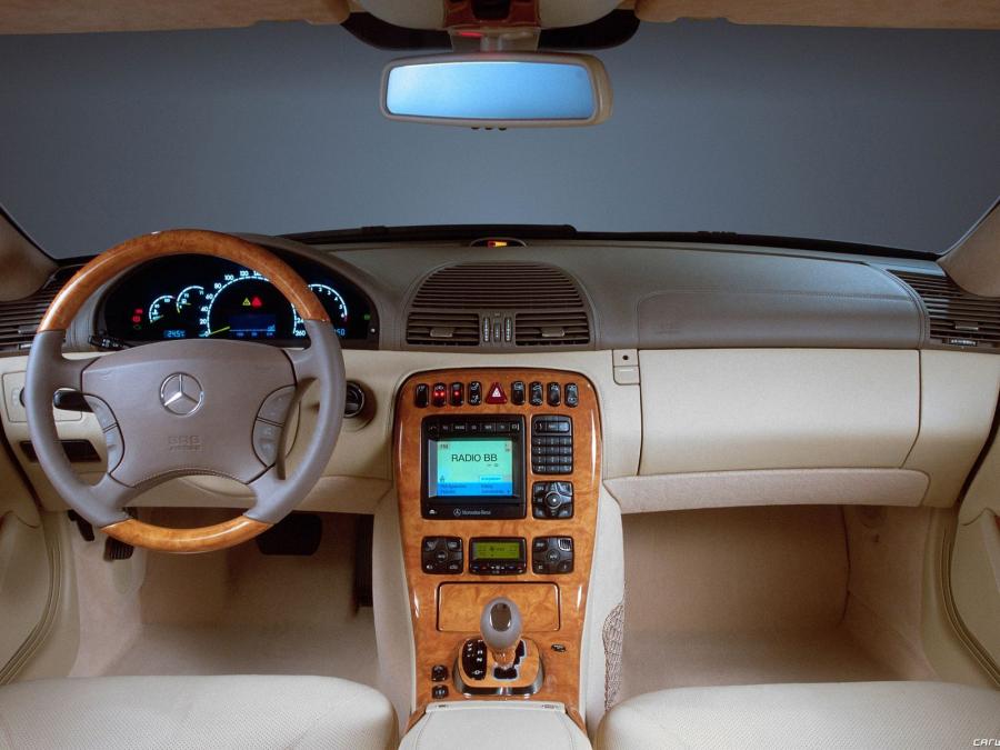  Mercedes-Benz CL500 1999 года  (фото 24 из 30)